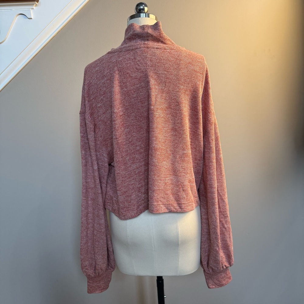 Lulu's Cowl Neck Light Weight Cropped Long Sleeve Sweater, M, UGC - Picture 7 of 12